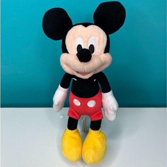 Disney Mickey and Friends Donald Minnie Pluto Plush Lot of 4 Stuffed Animals - Picture 5 of 8